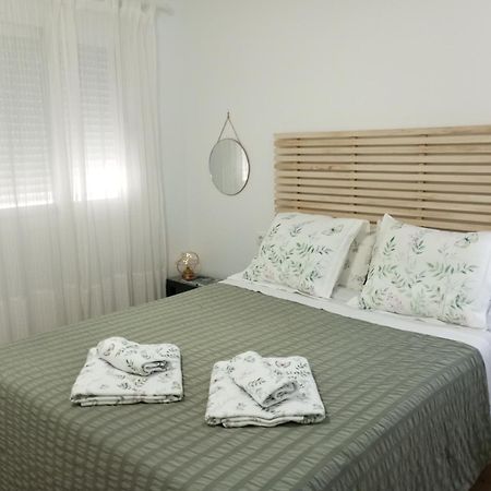 Apartamento Turistico Damajuana Parking Free Espartinas Kültér fotó