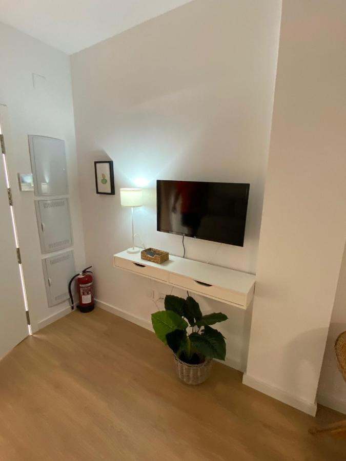 Apartamento Turistico Damajuana Parking Free Espartinas Kültér fotó