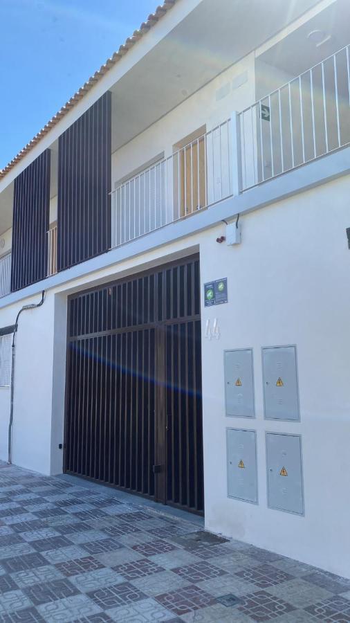Apartamento Turistico Damajuana Parking Free Espartinas Kültér fotó