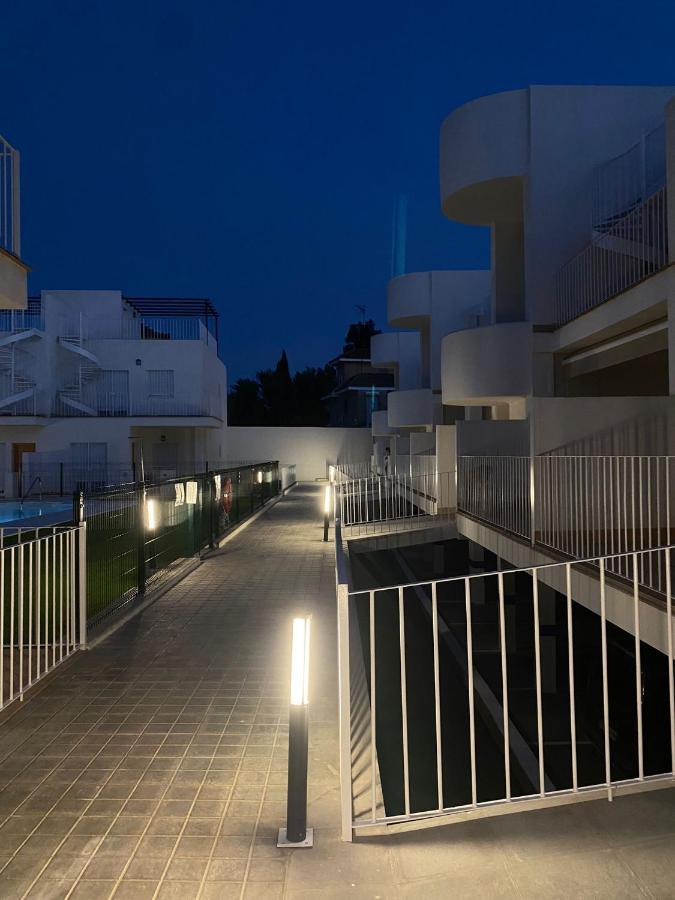 Apartamento Turistico Damajuana Parking Free Espartinas Kültér fotó